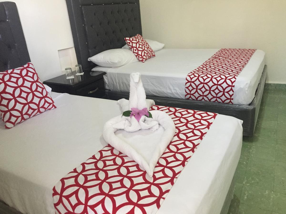 Arboleda Hostal Santo Domingo Ngoại thất bức ảnh