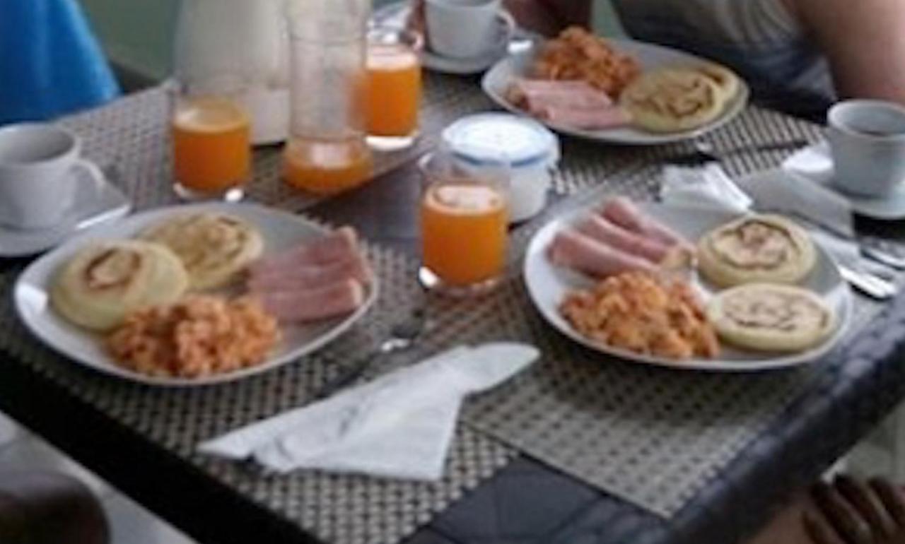 Arboleda Hostal Santo Domingo Ngoại thất bức ảnh