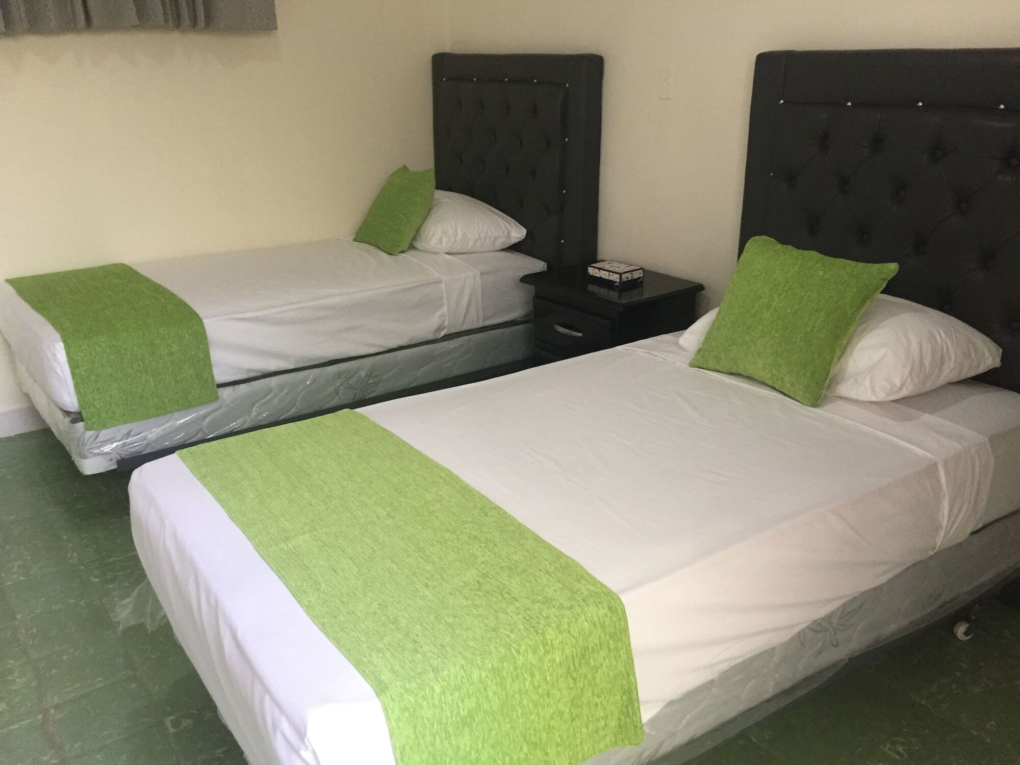 Arboleda Hostal Santo Domingo Ngoại thất bức ảnh